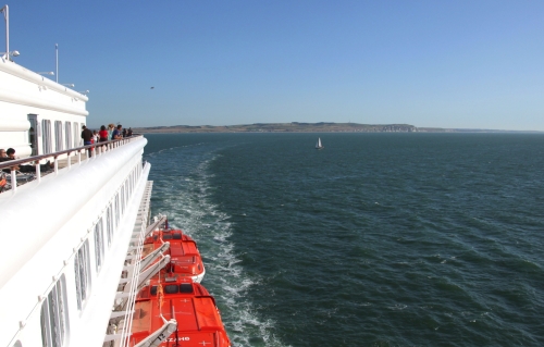 auf einer Fähre von Calais Richtung Dover