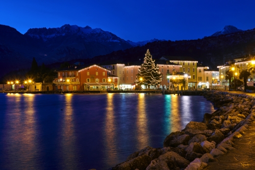 Riva del Garda zur Weihnachtszeit