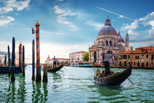 Canal Grande und Basilika Santa Maria della Salute in Venedig