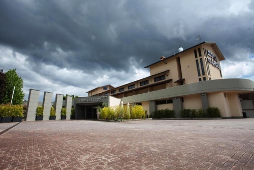 Hotel Albergo Dei Laghi