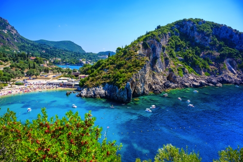 Agios Spiridon Strand auf der Insel Korfu bei Paleokastritsa